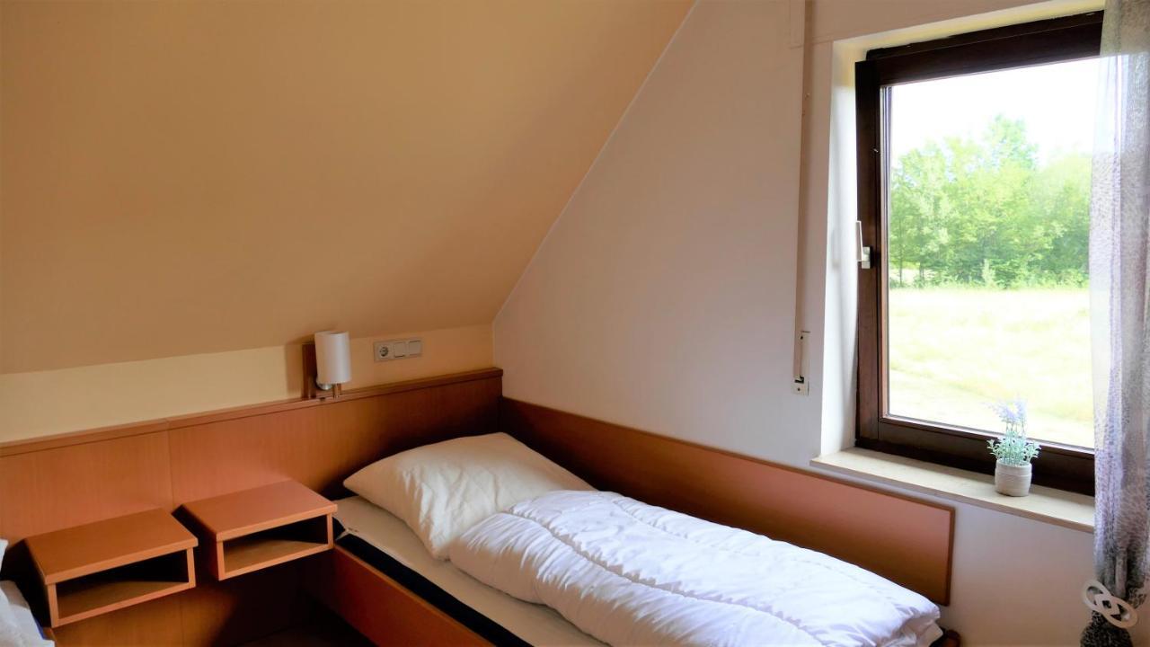 Helles Ferienhaus Im Landhausstil Fuer Bis Zu 10 Personen Frielendorf Εξωτερικό φωτογραφία